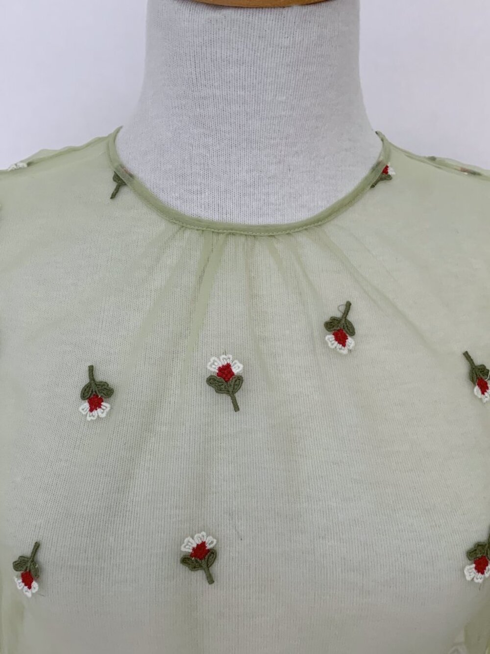 ZARA Floral Embroidered Green Organza Blouse | Size Large - Picture 3 of 13